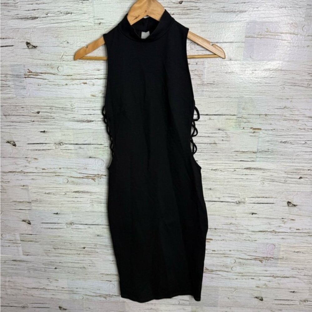 Solemio Black bodycon dress size small cut out collar